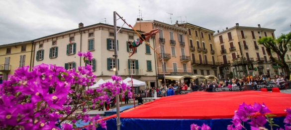 Salto con l'asta - CNU: 